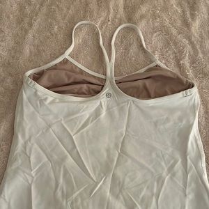 Lululemon white flow y tank